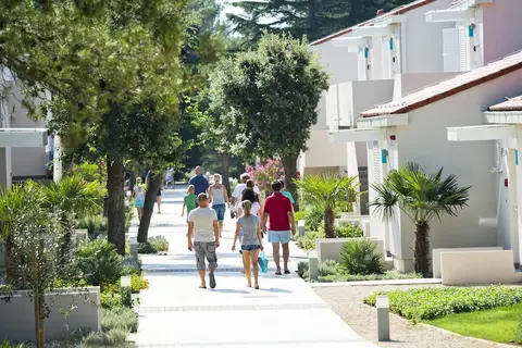 Zaton Holiday Resort Apartments in Unije — foto 30