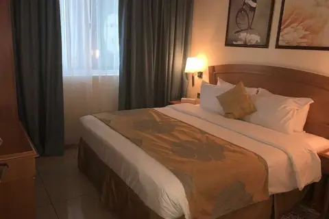 Golden Tulip Sharjah in Sharjah — foto 12