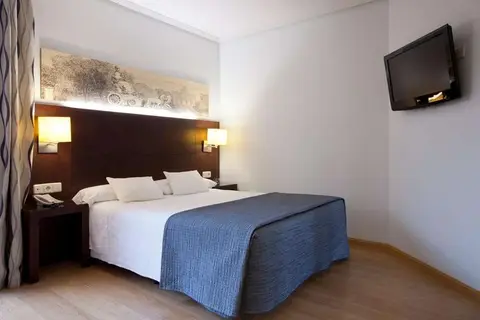 Hotel Porcel Ganivet in Madrid — foto 5