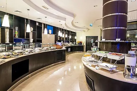 Holiday Inn Express Dubai Airport in Dubai — foto 9