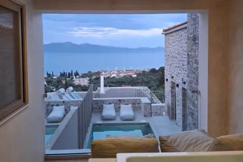 Mani Luxury Suites in Δημοτική Ενότητα Γυθείου — foto 13