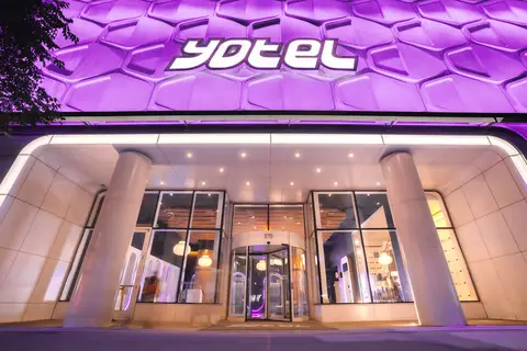 Yotel New York Times Square in New York — foto 10