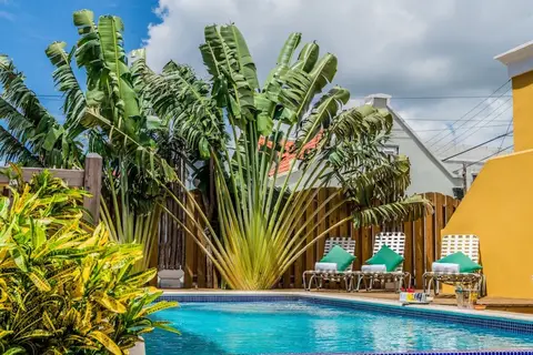 Bario Hotel in Willemstad — foto 7