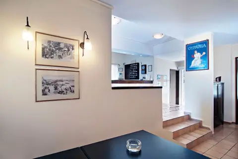 Ourania Apartments in Δημοτική Ενότητα Γουβών — foto 26