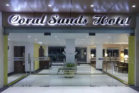 Coral Sands Hotel in Hikkaduwa — foto 17