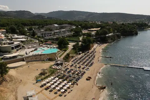 Alexandra Elegance Bridging Generations in Ποτός — foto 29