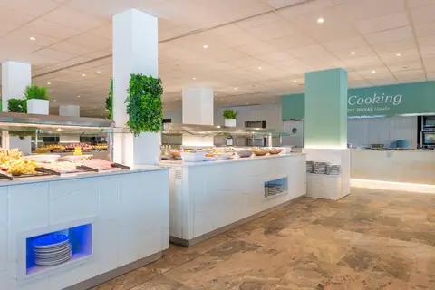 Leonardo Royal & Suites Hotel Ibiza Santa Eulalia in Santa Eulària des Riu — foto 22