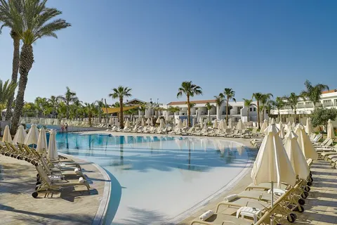 Hotel Olympic Lagoon Resort in Ayia Napa — foto 5