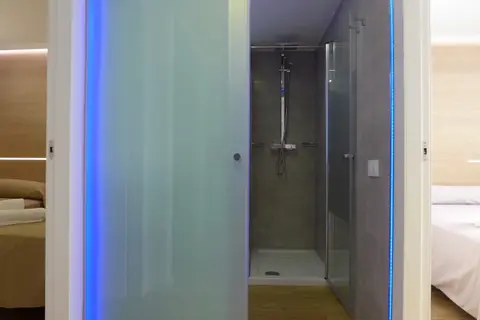 Navarra Suites Apartamentos in Salou — foto 17