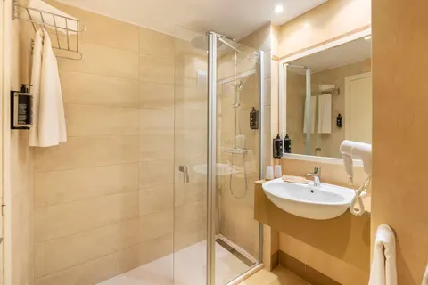 Hotel Vibra Algarb in Ibiza — foto 11