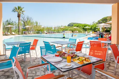 Ibiscus Corfu Hotel in Roda — foto 7