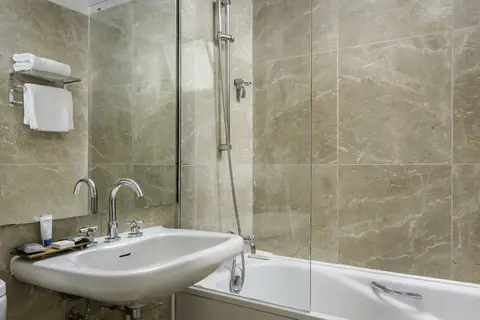 Hotel Florida in Almada — foto 9