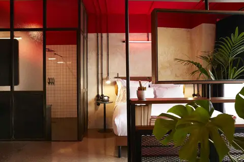 Max Brown Downtown in Athene — foto 11
