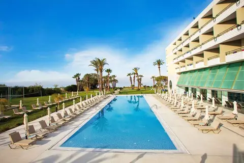 Louis Imperial Beach in Paphos, foto 16