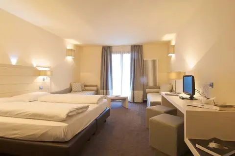 Panorama Hotel Brenta Dolomites in Trente — foto 2