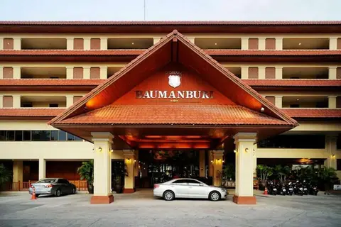Baumanburi in Patong, foto 10