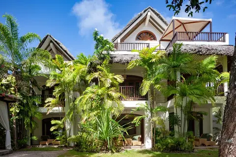 Village du Pecheur in Baie Sainte Anne Praslin