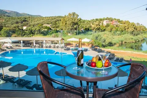 Laguna Holiday Resort in Δήμος Βόρειας Κέρκυρας — foto 12