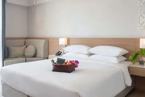 The Andaman Beach Hotel Phuket in ตำบลป่าตอง — foto 20