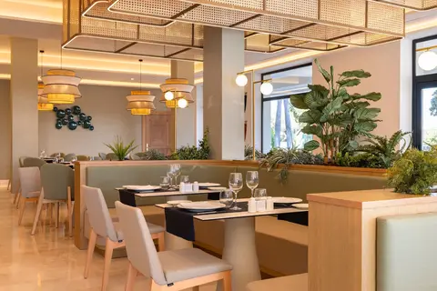 Hipotels Barrosa Palace in Chiclana De La Frontera — foto 17