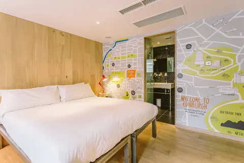 The Grassmarket in Edinburgh — foto 2