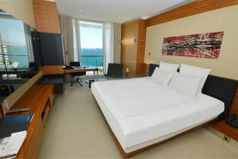 Swissôtel Büyük Efes in Konak — foto 24