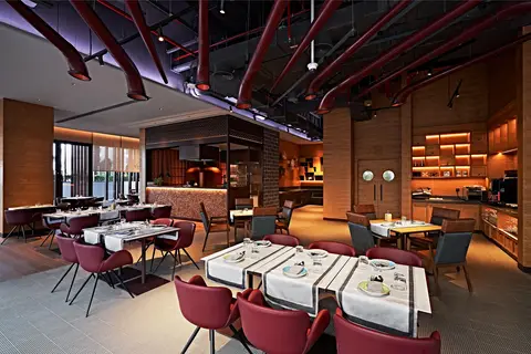 Revier Hotel Dubai in Dubai — foto 21