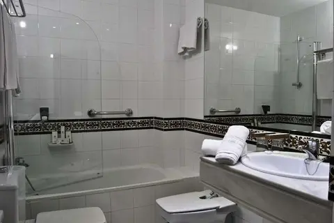 Hotel Porcel Navas in Granada — foto 13