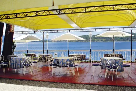 Hotel Villa Paradiso in Meina — foto 16