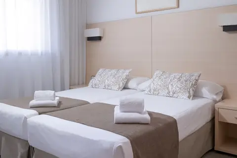 Apartaments CYE Salou in Salou — foto 11