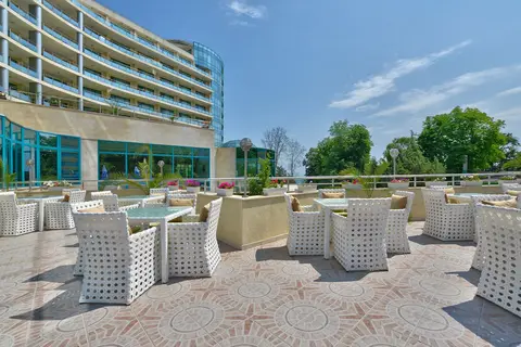 Marina Grand Beach Hotel in СПА център Ривиера Бийч — foto 5