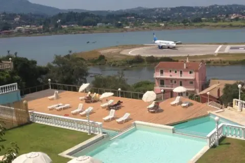 The Royal Grand Hotel in Korfoe — foto 3