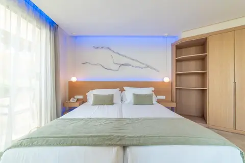 Melbeach Hotel & Spa in Canyamel — foto 18