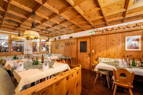 Alpen Wohlfühlhotel Dörflwirt in Hainzenberg — foto 8