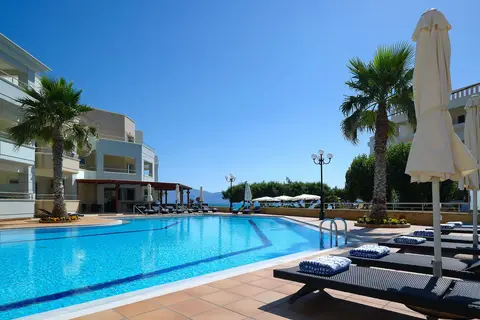 Molos Bay in Kissamos — foto 4