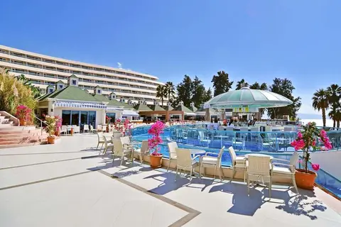 The Grand Blue Sky International in Kuşadası, foto 21