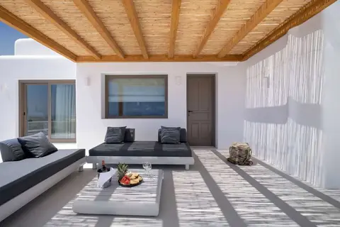 Deliades Hotel in Ορνός — foto 17