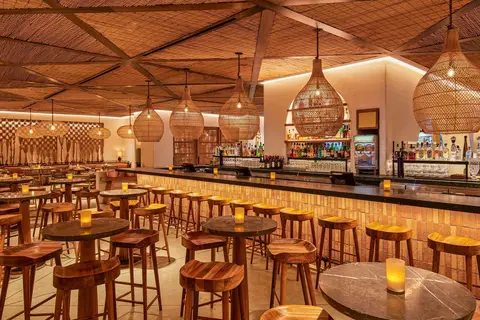 Virgin Hotels Las Vegas Curio Collection by Hilton in Paradise — foto 16