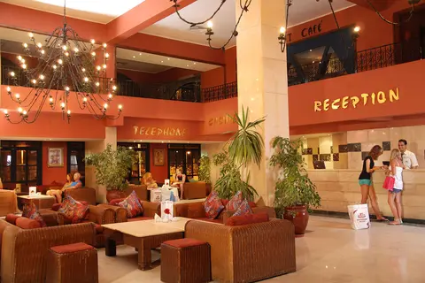 Giftun Azur Resort in Hurghada — foto 12