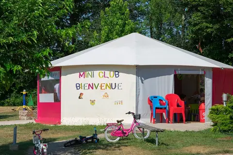 Les Genêts in Salles-Curan — foto 19