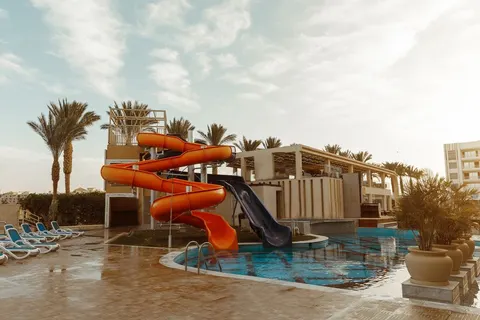 Bellagio Beach Resort & Spa in Al Ahia' — foto 34
