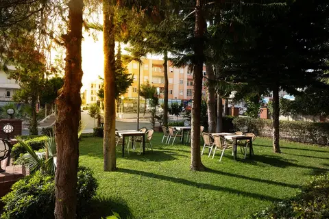 Lara Dinc Hotel in Muratpaşa — foto 11