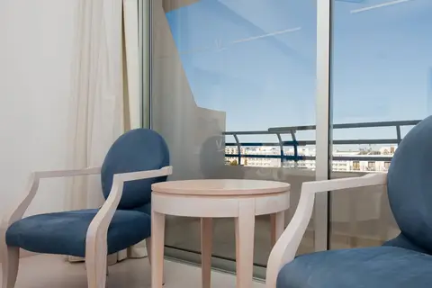 Vrissiana Beach Hotel in Παραλίμνι — foto 22