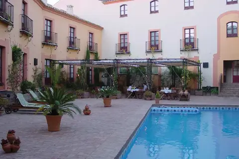 Alcazar De La Reina in Carmona — foto 21