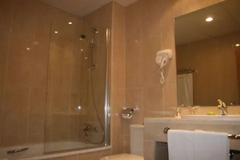 Hotel Guadalmedina in Málaga — foto 24