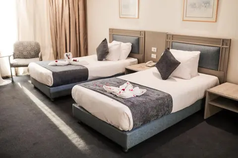 JAZ Pyramids Resort in كفرة نصار — foto 18