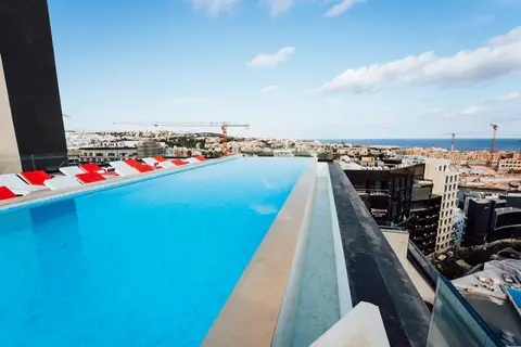 SO City Hotel in San Ġiljan — foto 11