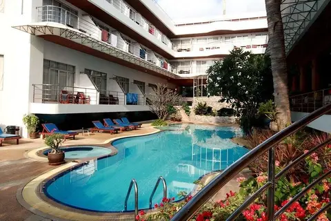 First Residence Hotel in Baan Chaweng Noi, foto 2