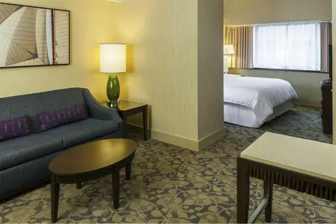 Hotel Sheraton Lincoln Harbor in Weehawken — foto 18