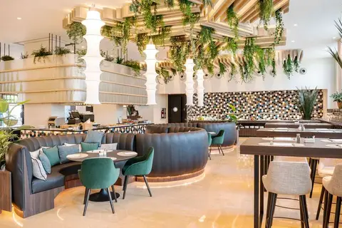 Hotel ILUNION Valencia 4 in Valencia — foto 21